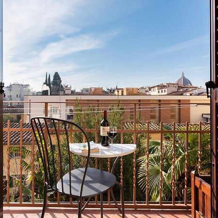 Lovely Apartment With Balcony Флоренция Екстериор снимка